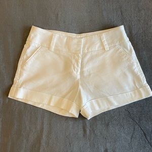 Express - White Linen Shorts.